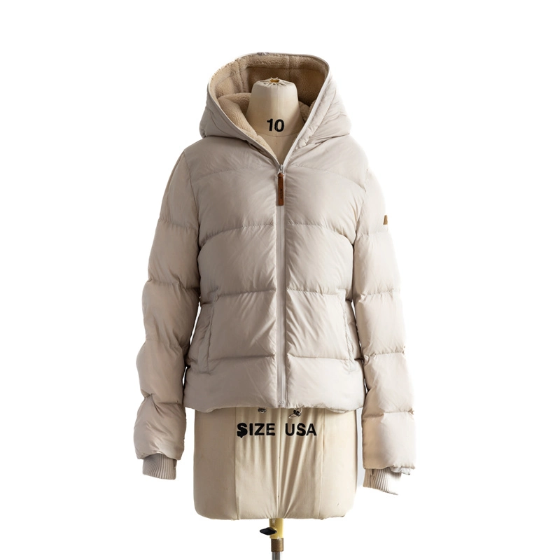 Women′ S High Quality Puffer Jacket OEM